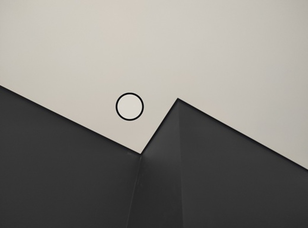 Теневой магнитный диффузор с вентилятором для потолков из гипсокартона 125 мм